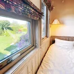 Tatil Evi House 5 Min Walk From Ons, Three Bedrooms