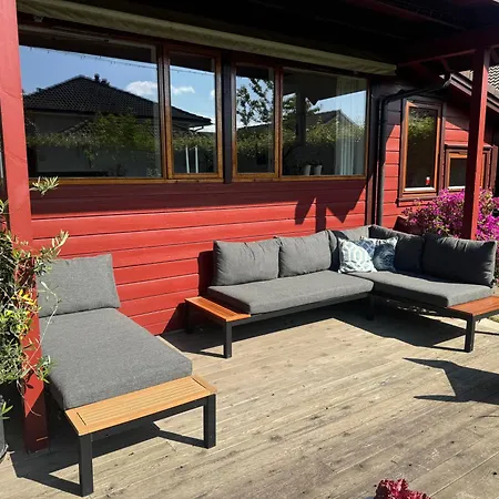 House 5 Min Walk From Ons, Three Bedrooms * 斯塔万格