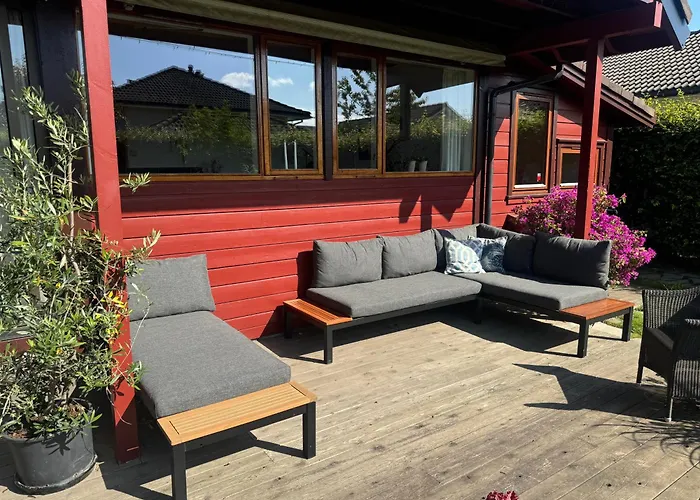 House 5 Min Walk From Ons, Three Bedrooms * 斯塔万格