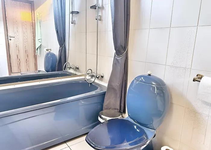 House 5 Min Walk From Ons, Three Bedrooms 度假居