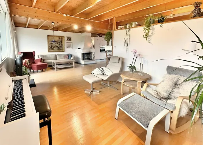 House 5 Min Walk From Ons, Three Bedrooms *