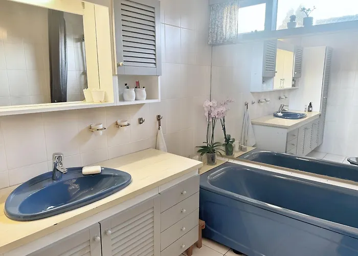 度假居 House 5 Min Walk From Ons, Three Bedrooms